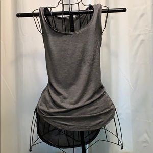 Old Navy sleeveless shirt black and white stripe